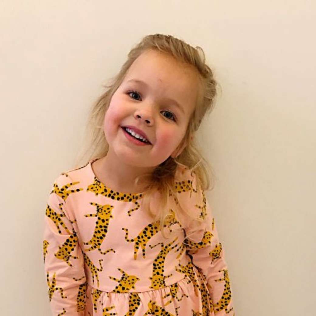 PHILEINE IN NIEUWE BUDGET JURK