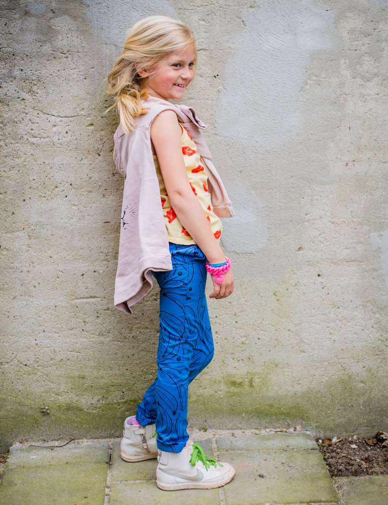 NANNA IN MIX MATCH OUTFIT