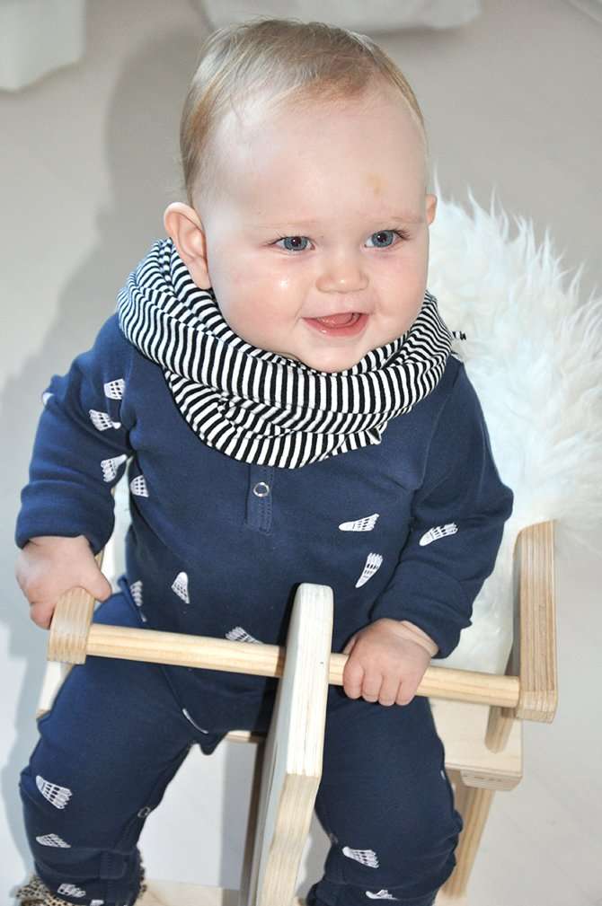OLIVIA IN ONESIE VAN GRO COMPANY