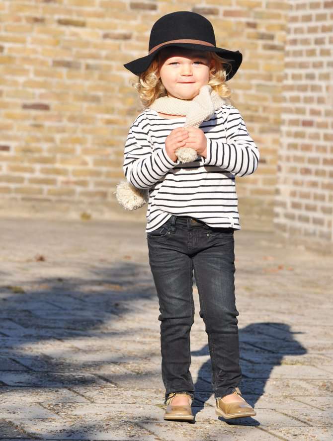 BLUE REBEL SKINNY JEANS |OUTFIT OLIVIA