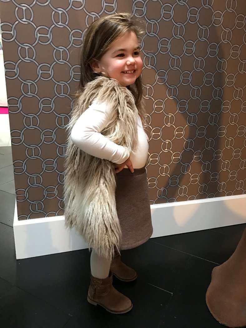 JUUL IN HIPPE ROK VAN SWEET PETIT
