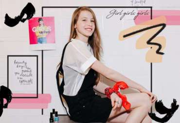 LMTD TIENER PORTRETSERIE | NIKKI