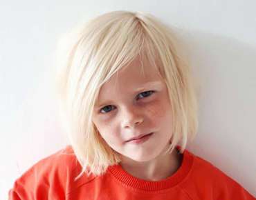 DE SALE SCORES VAN MARTHA!
