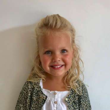 DE HIPPE NIEUWE OUTFIT VAN PHILEINE