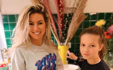 PANNENKOEKEN BAKKEN MET HIPP COMBIOTIK JUNIOR 4