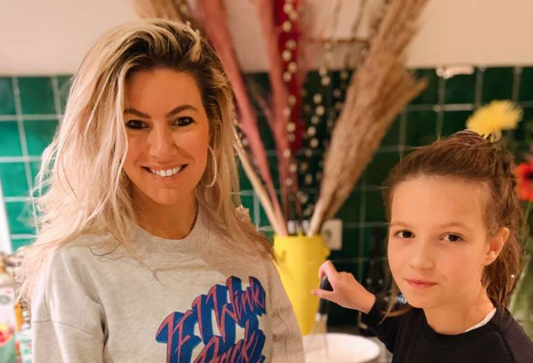 PANNENKOEKEN BAKKEN MET HIPP COMBIOTIK JUNIOR 4