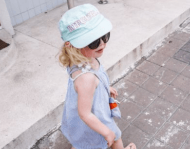 LITTLE BEACHGIRL OP BALI