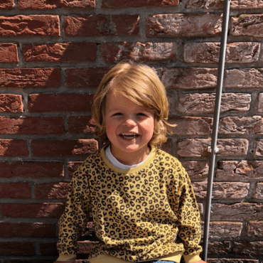 DEZE LEOPARD TRUI IS OOK ECHT STOER VOOR BOYS