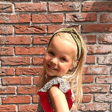 DIT IS DE VERJAARDAGSJURK VAN PHILEINE