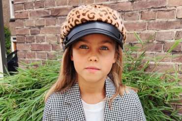 HANNE IN MEGA COOLE SCOTCH OUTFIT