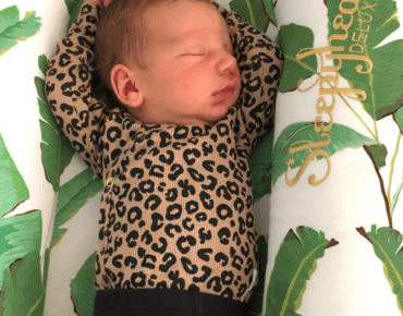 5 X MUSTHAVE NEWBORN BABYMERKEN