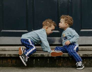 TWINNEN IN TUMBLE ‘N DRY