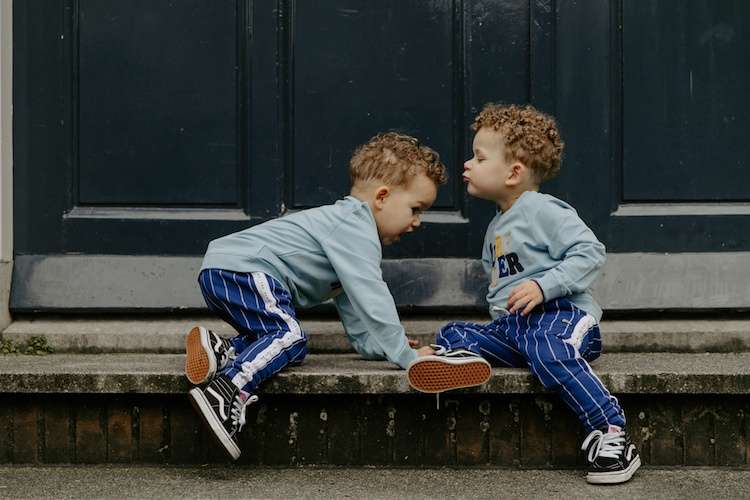 TWINNEN IN TUMBLE ‘N DRY