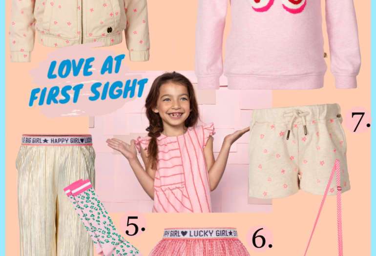 HIPPE MEISJES SHOPPING