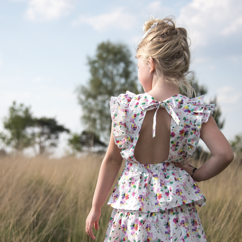 GESPOT: PRACHTIGE ZOMERJURKJES VOOR MEISJES